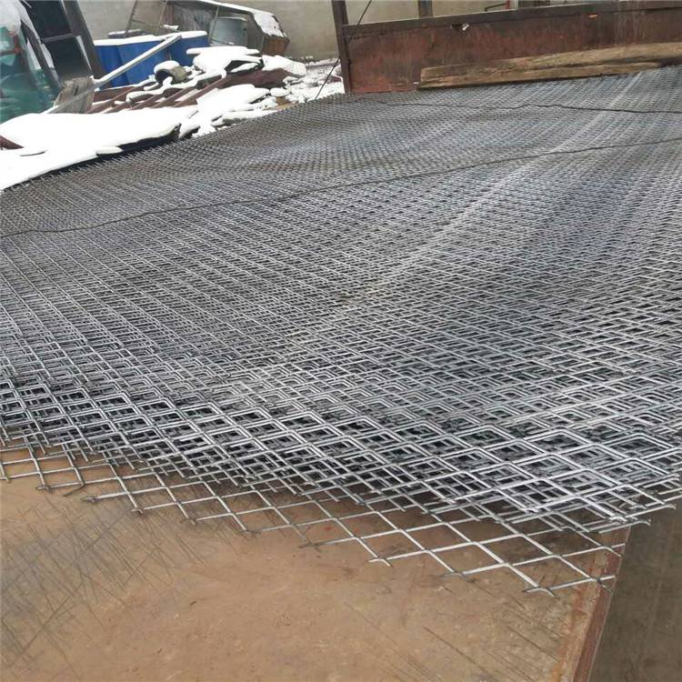 【價(jià)格合理菱形鋼板網(wǎng) 白色