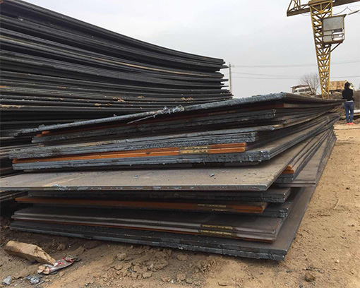 工程機械與建材租賃一站式解決方案 鋼板、挖掘機、汽車吊與叉車出租詳解